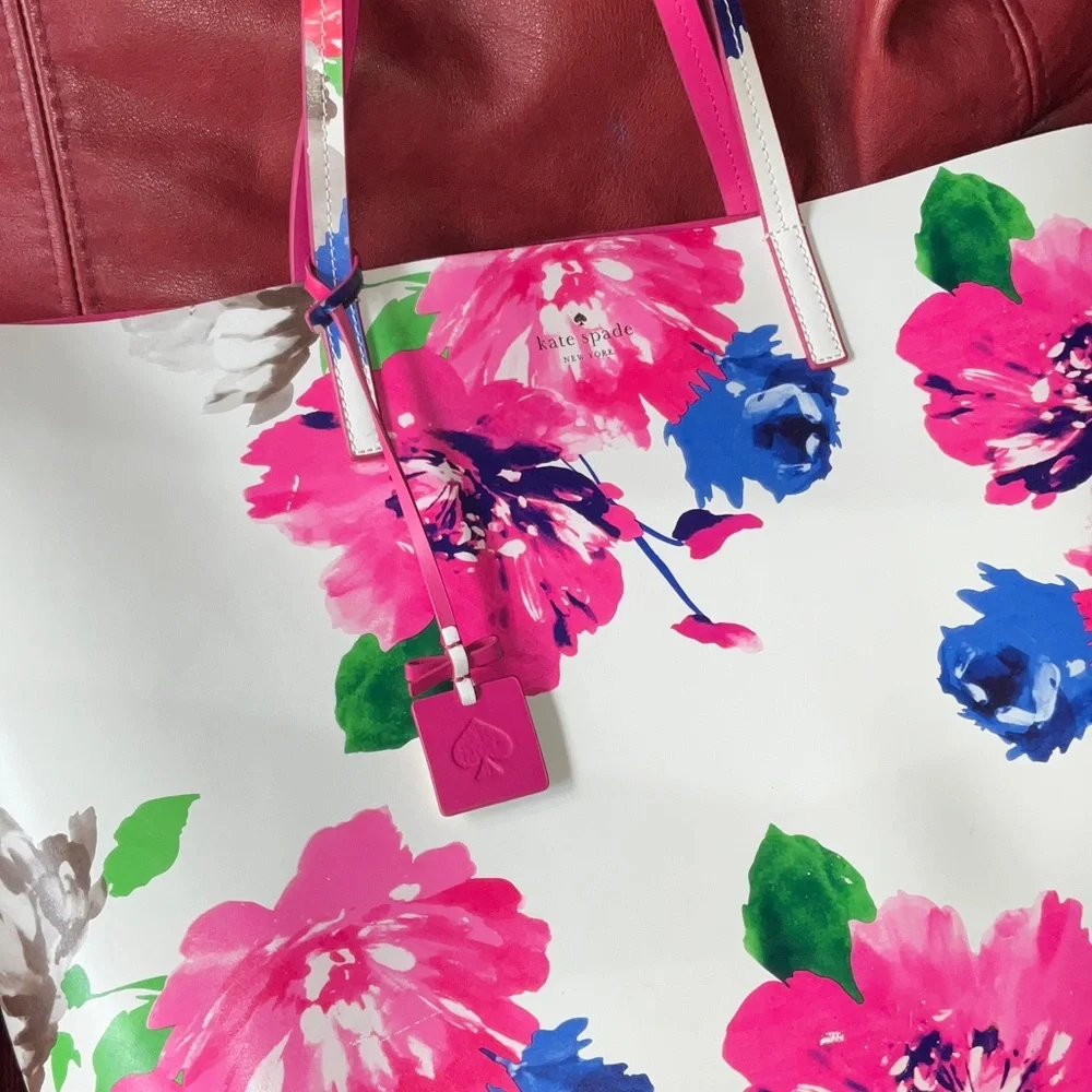 Kate Spade  White Floral Tote with Pink and Blue Flowers - Picture 2 of 9